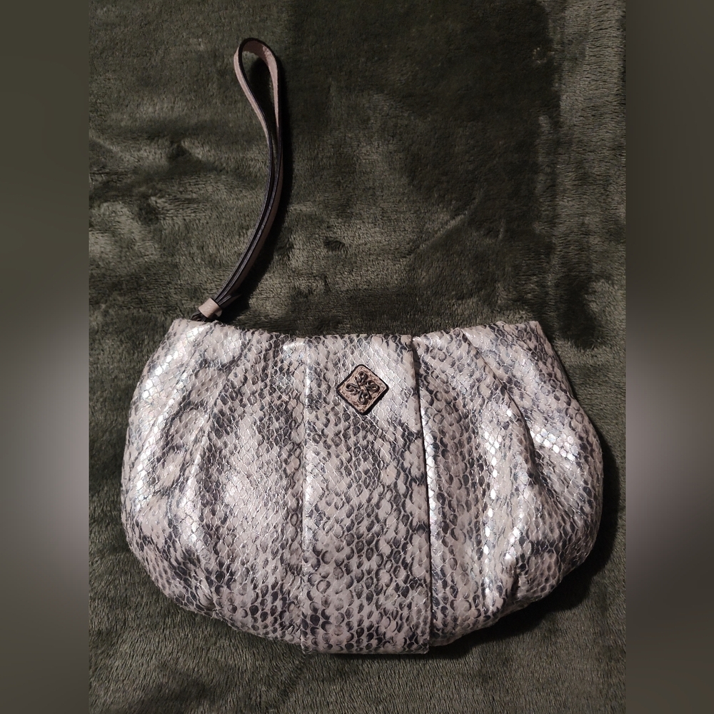 Simply Vera Vera Wang Faux Leather Gray Snakeskin Clutch
